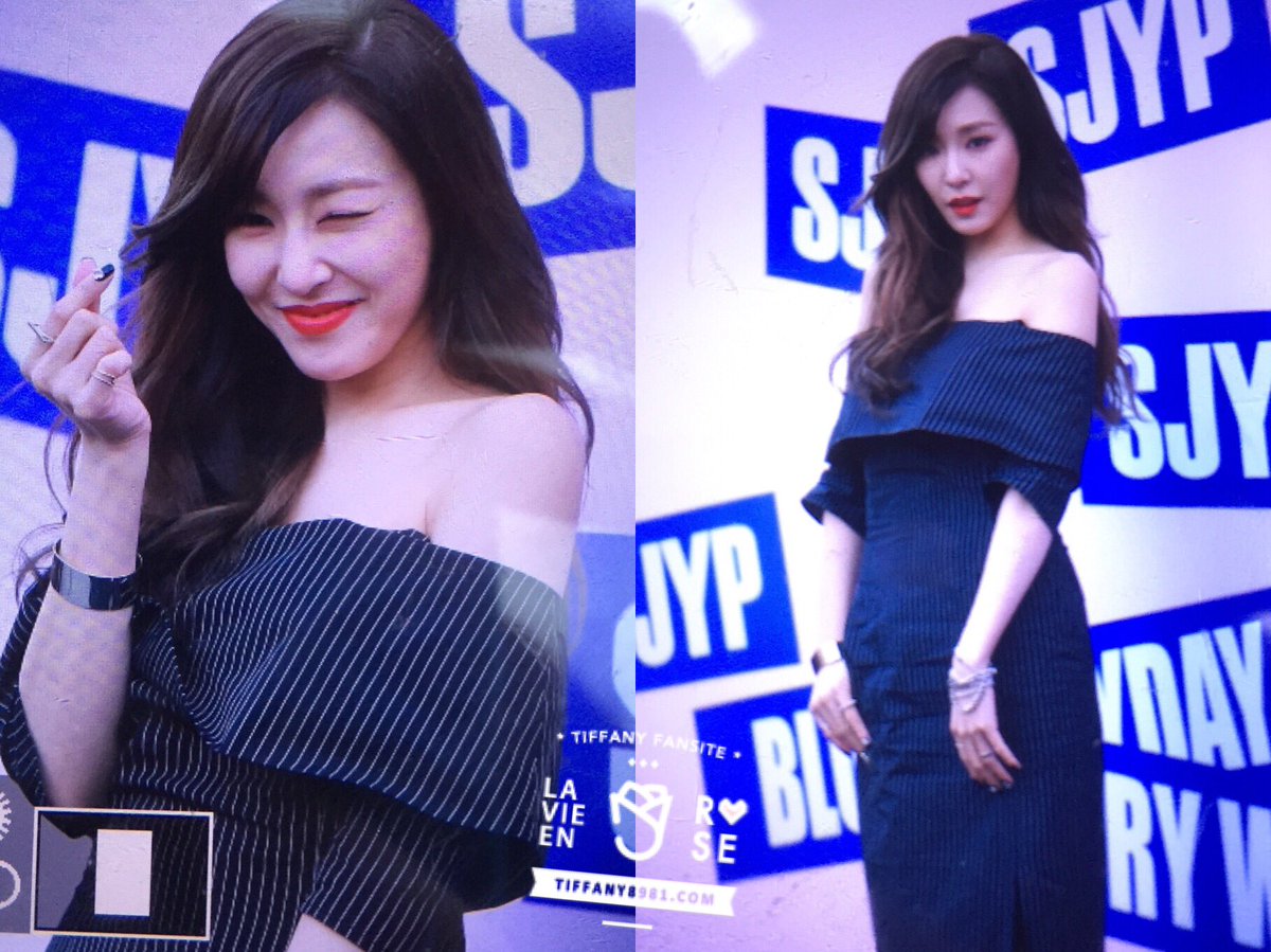  [PIC][24-03-2016]Tiffany tham dự Show diễn của thương hiệu "Steve.J & Yoni.P" trong khuôn khổ "HERA SEOUL FASHION WEEK S/S 2016" vào chiều nay  - Page 2 CeTcL5uW8AMu2zL