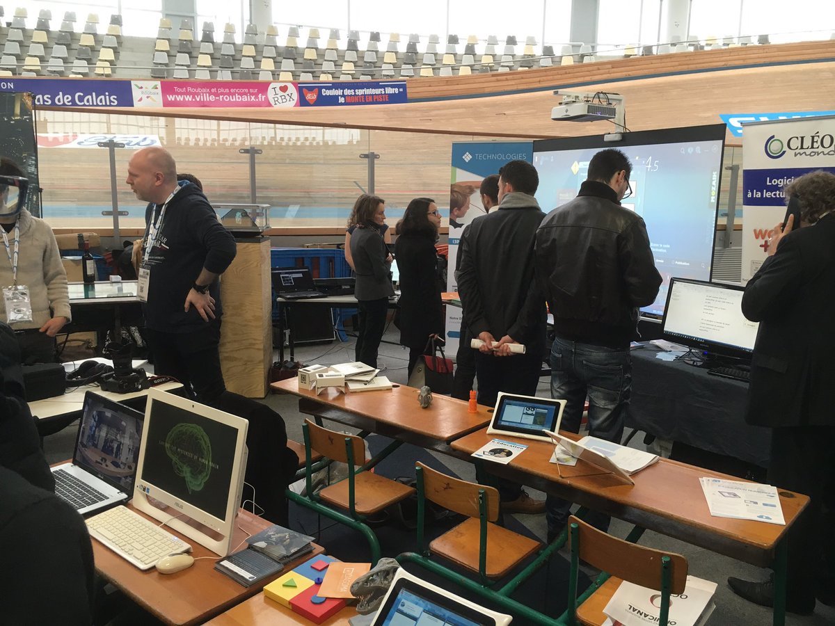 SocialtrendsFr's tweet photo. Aujourd'hui, @SocialtrendsFr écoute le Grand Nord Digital Forum @GNDF16 #gndf16 https://t.co/XKtMMKzBvb