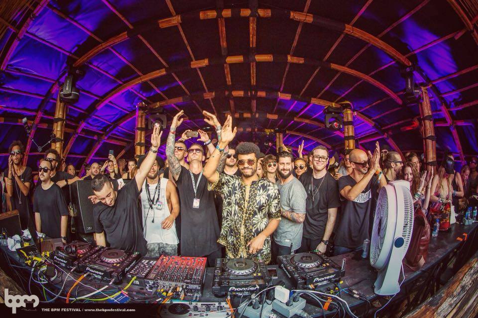 technolifelive's tweet photo. Jamie Jones - Ultra Music Festival Miami 2016 - Resistance - Day 1

https://t.co/Vj1ukeHHyg https://t.co/fuLPGCeJSF