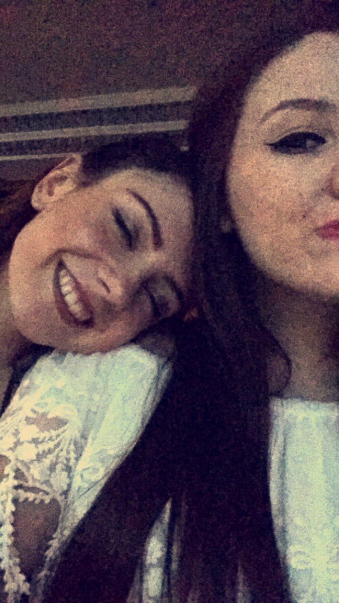 megzy1's tweet photo. Looking forward to seeing my girlie tonight 💃🏼 https://t.co/ZD5cPBdDE7