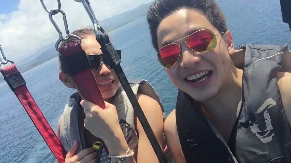 MaineCuties's tweet photo. "To the girl who made this guy so happy😊"

Pero pogi ni RJ eh grabe sya😍💛 agree kaba @mainedcm?
#ALDUB36thWeeksary https://t.co/LlHcMvb7vn