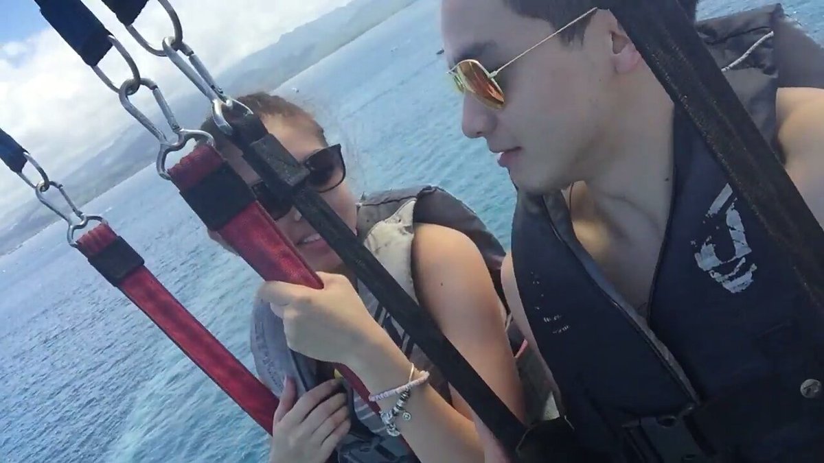 MaineCuties's tweet photo. "To the girl who made this guy so happy😊"

Pero pogi ni RJ eh grabe sya😍💛 agree kaba @mainedcm?
#ALDUB36thWeeksary https://t.co/LlHcMvb7vn