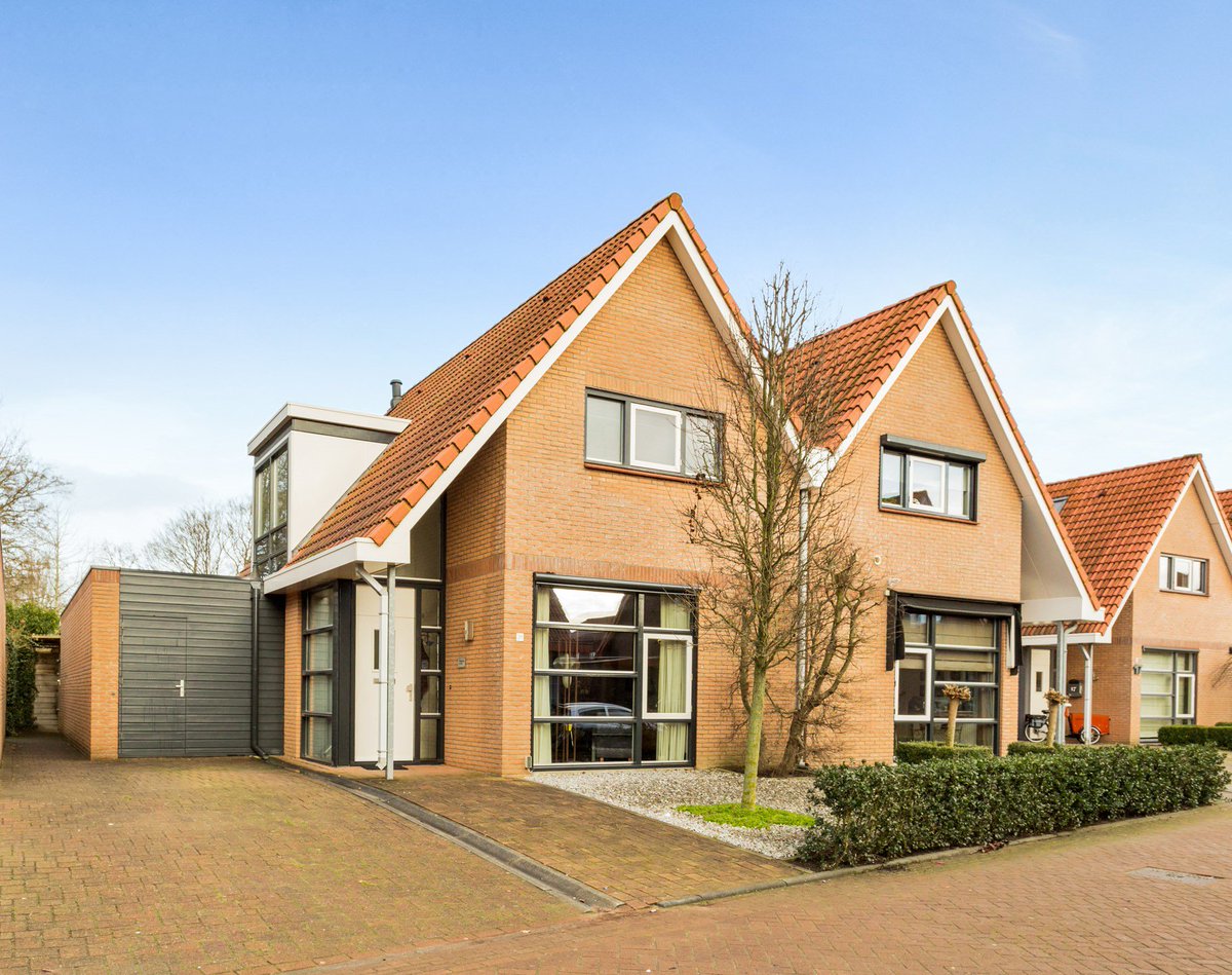 #VERKOCHT: Schulpvijver 21 te #Almelo. Partijen gefeliciteerd! Kijk voor overige aanbod op plaggemarsmakelaars.nl