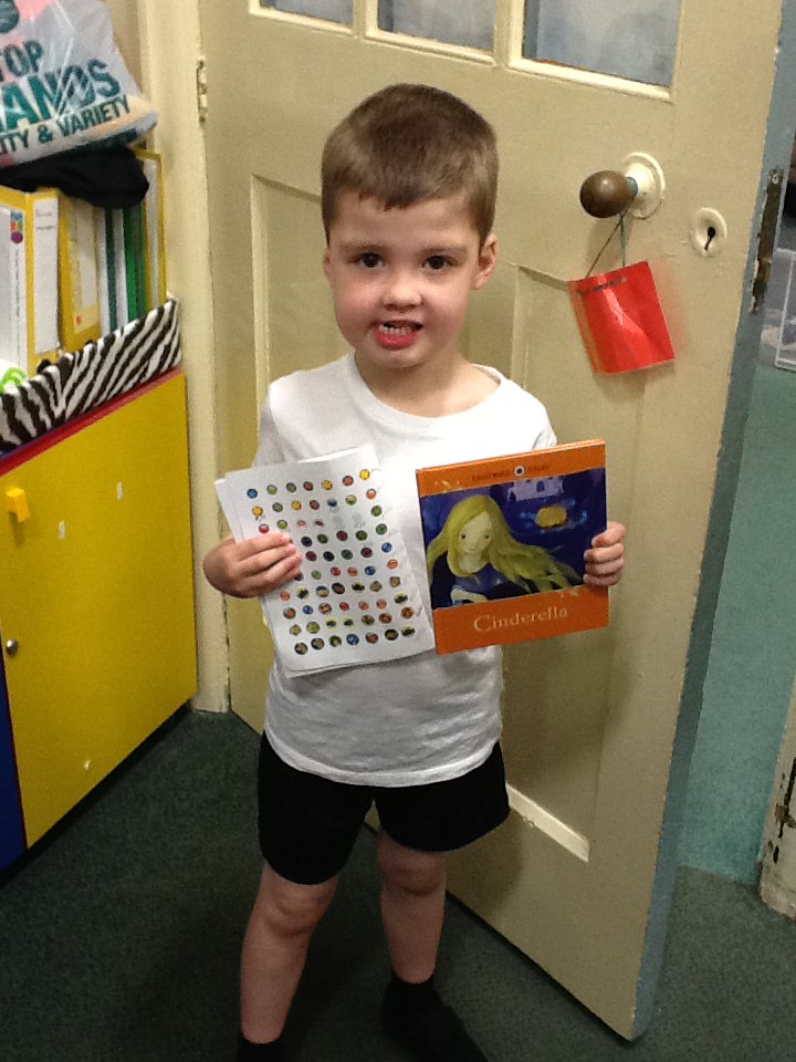 Miss Green tweet media