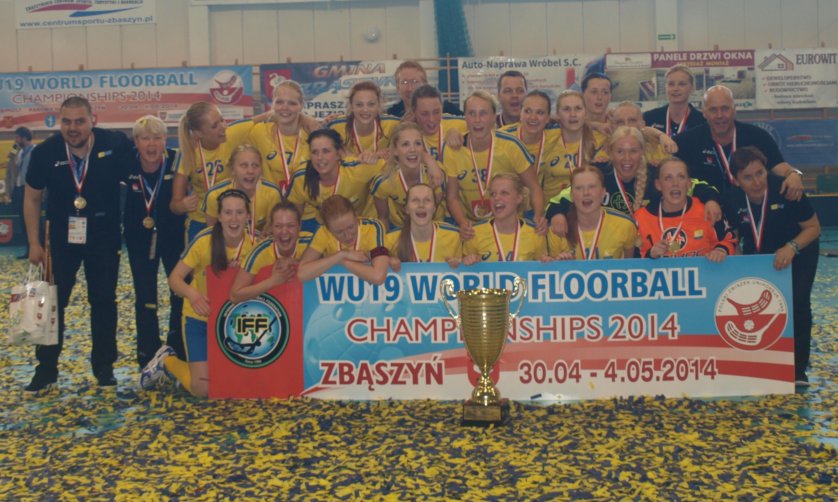 U19WFC's tweet photo. Swede Dreams are made of this! #ThrowbackThursday to '14 #U19wfc &amp; @svenskinnebandy gold medal win! #floorball https://t.co/HMyO3gK8e1