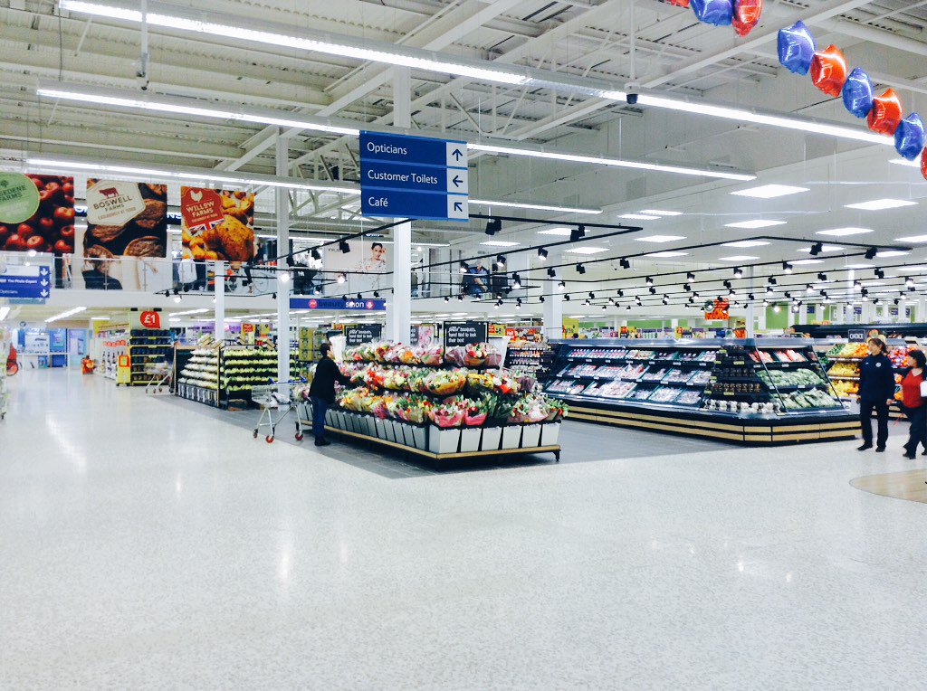 kymberleigh_b's tweet photo. Transformation at Leicester Extra - We have a NEW Community Room, F&amp;F ,Fruit &amp; Veg, Frozen Foods, GM, Arcadia Brands https://t.co/HSAuO8y3LR