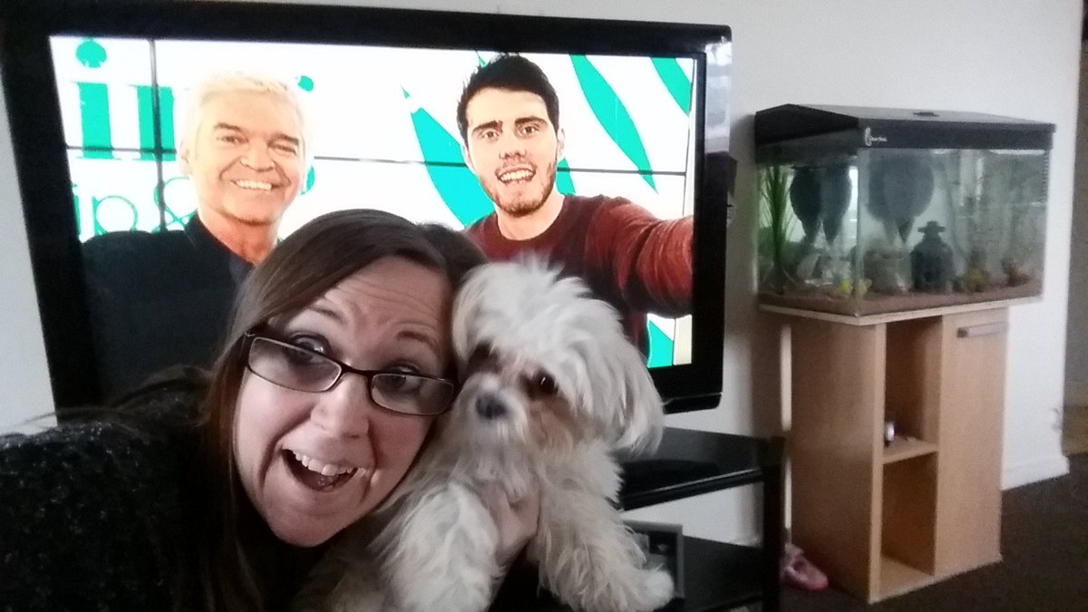 minxy1985's tweet photo. @Schofe @PointlessBlog #tmphillip https://t.co/qek0zOnEn6