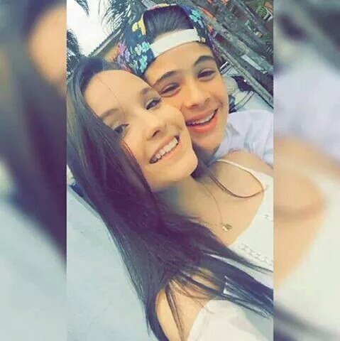 gabisinhas1's tweet photo. Como n gostar desse casal 💑 eles são incríveis 😍😍😍😍😍 https://t.co/Nq4P83FoEu