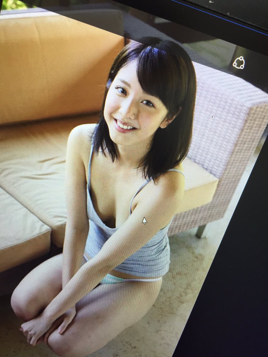本郷 杏奈 Dvdのスチール一部公開 初めてのdvdで緊張したけど 撮影スタッフの皆さんといいもの になるように頑張ったから皆んなに 見てほしいな ６月発売です Rtお願いします T Co 5rp8tjcdqr Twitter