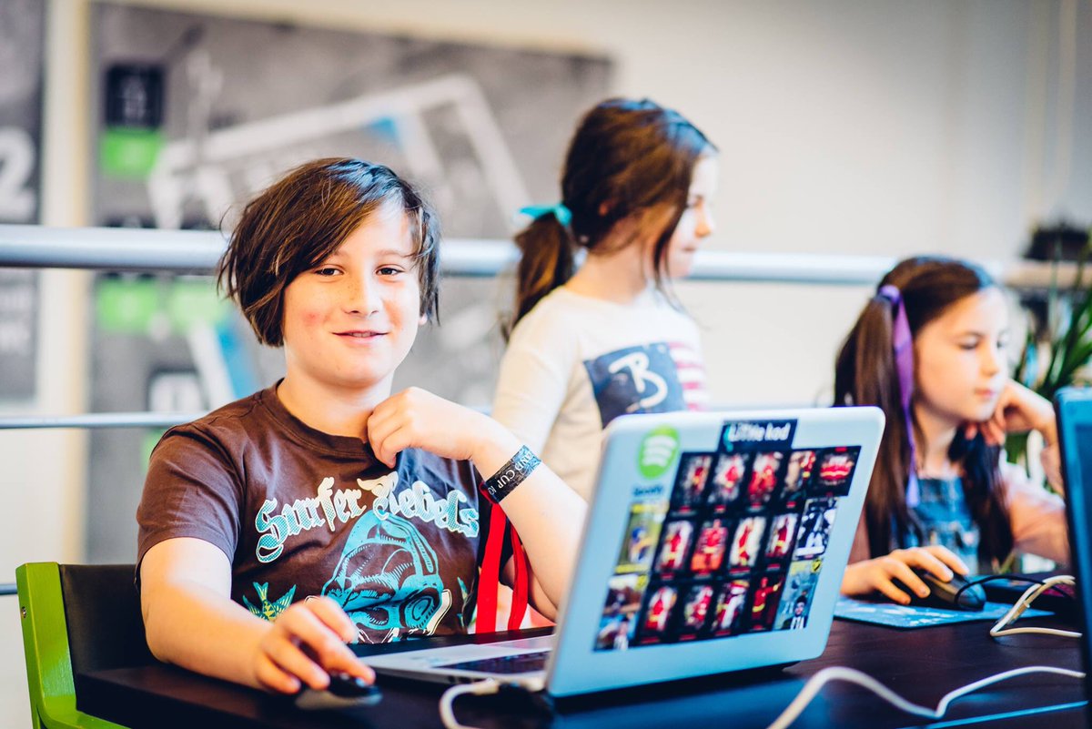 Mjardevi's tweet photo. Den 20 april öppnar anmälan till Code Summer Camp på @creactive_msp kolla FB #code @CoderDojoNKPG @CoderDojoLkpg https://t.co/UM83vuiqHm