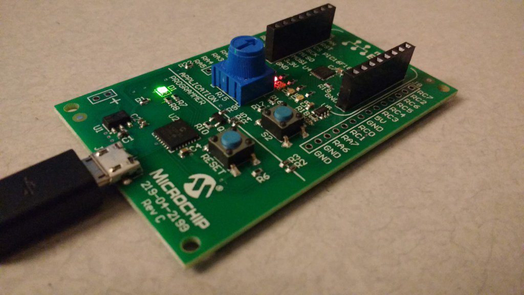 maxEmbedded's tweet photo. Using Microchip MPLAB Xpress Evaluation Board https://t.co/iWPyax6iNQ https://t.co/SeH214O9M7