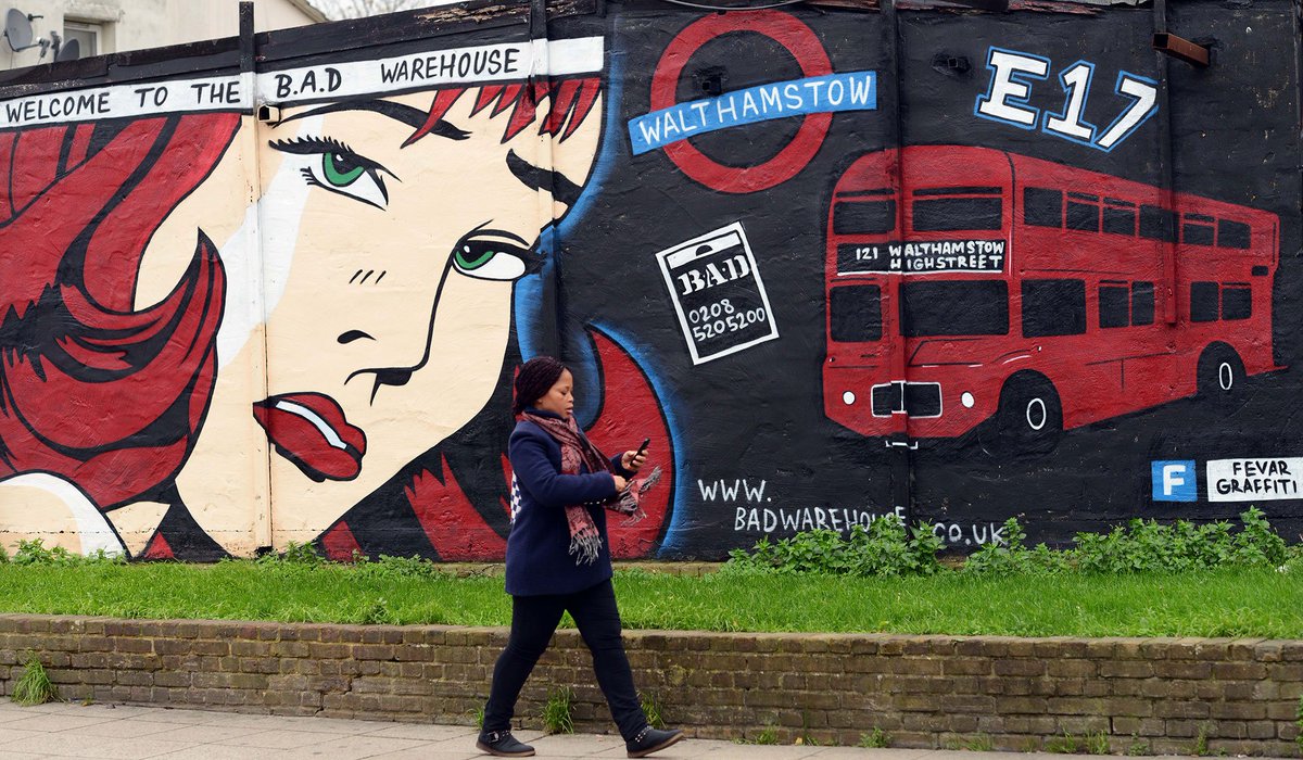 ESHomesProperty's tweet photo. Why priced-out Londoners are heading to Zone 3 #HPmostread https://t.co/Ti8bYyGtKh https://t.co/Xjbw6xYnPF