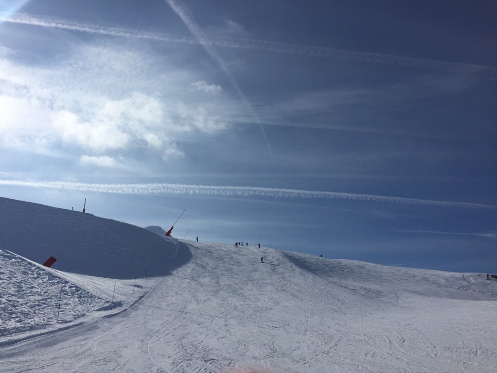 bestandbeyond's tweet photo. #lesarcs2000 https://t.co/Euisdb9nDy