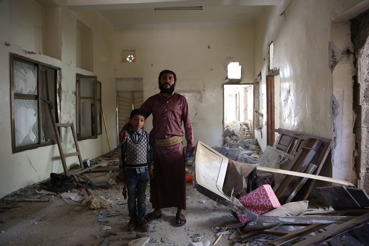 Deeply saddened to be marking a year of violence in Yemen. People deserve an end to fighting ow.ly/ZTDoZ