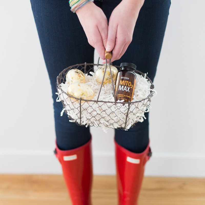 doterra's tweet photo. Fuel up for the hunt with Mito2Max® Energy &amp; Stamina Complex. #energy #mito2max #egghunt https://t.co/a3KvltKRwU