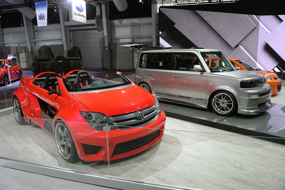therealautoblog's tweet photo. Scion rolls out its past concepts, one last time: https://t.co/3ElQNkuTRk #NYIAS https://t.co/HbJp74sq2Y