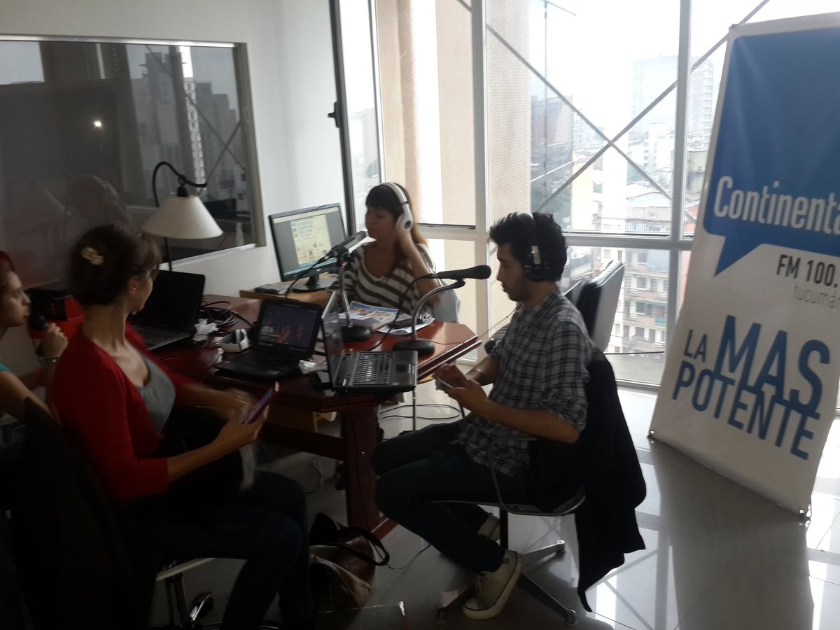 facuferdez's tweet photo. Ahora en #ElContingente de #RadioContinental #Tucuman, hablamos con padres de niños autistas FM100.1 https://t.co/375I7KaOd3
