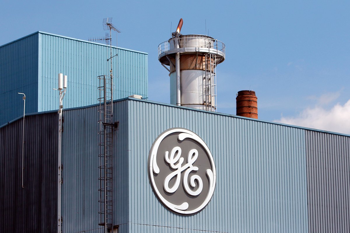 BostonMagazine's tweet photo. GE officially reveals Fort Point location for new headquarters: https://t.co/N9H38CY0o1 https://t.co/XlPNAtoMcg