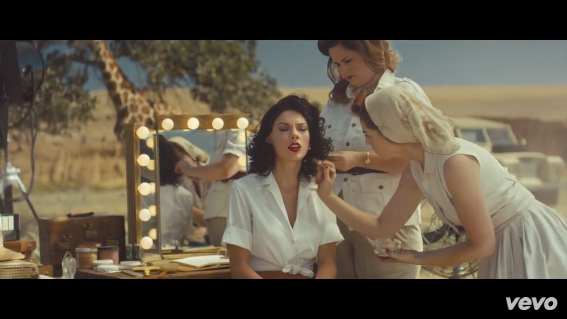 Swift wildest. Swift wildest. Taylor swift getaway car. Wildest dreams. Тейлор свифт wildest dreams.