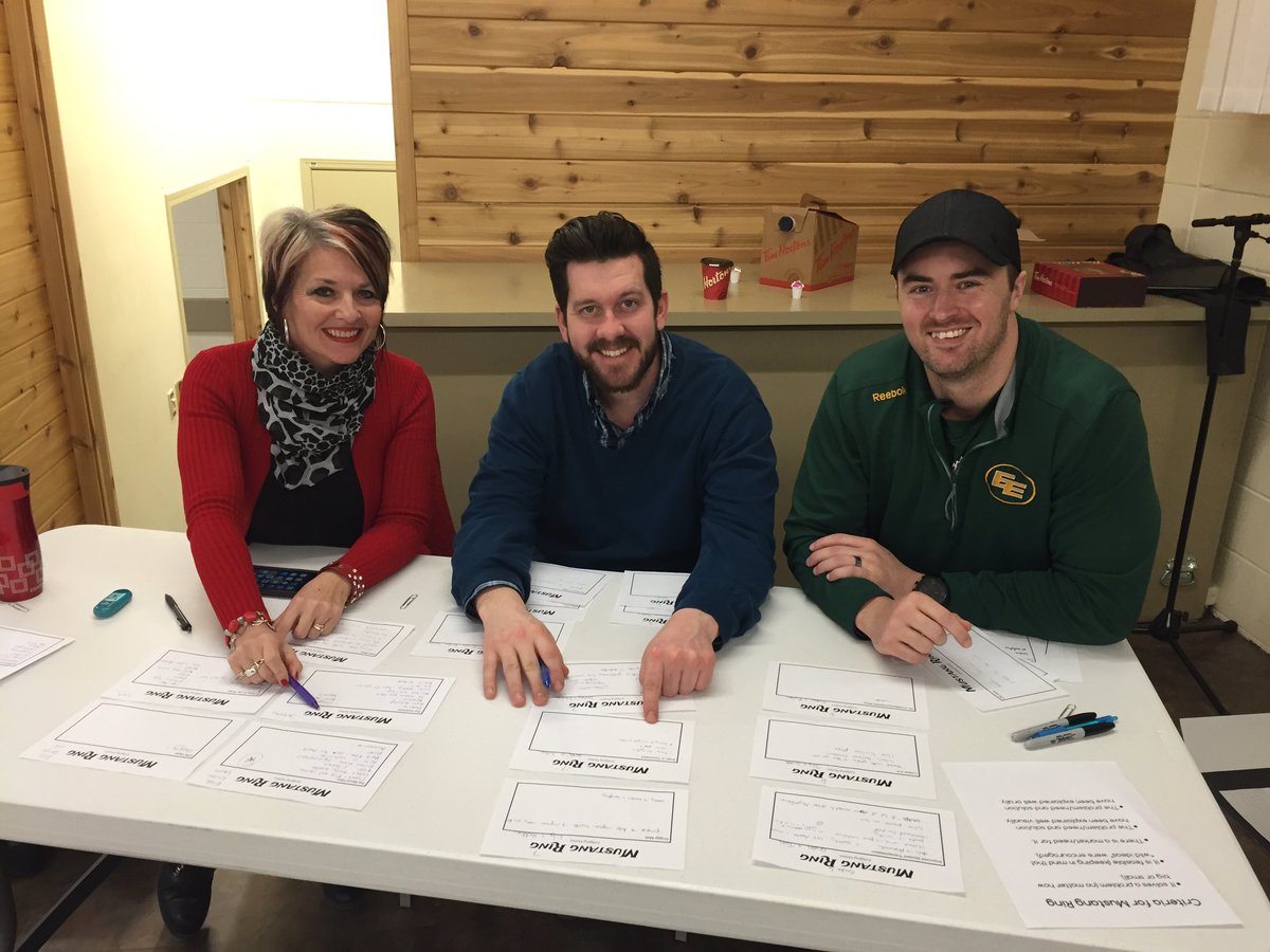 grantshaw11's tweet photo. @muirlake @EdmontonEsks what a great morning at the design expo! Thanks for having me! @karnold03 https://t.co/RUnyZmakAg