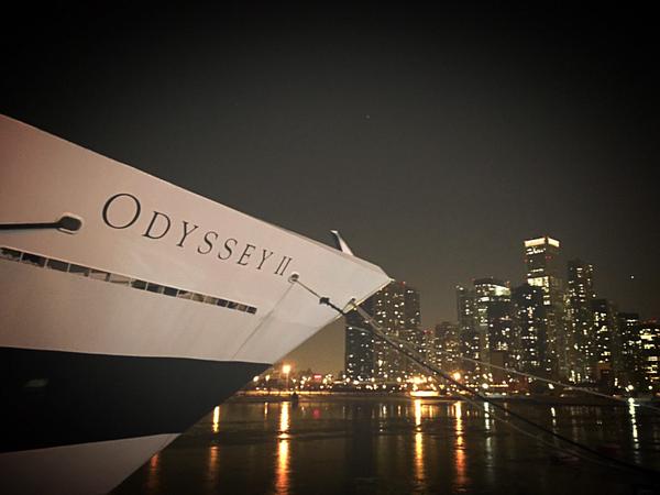 hduiha5886's tweet photo. #TBT Feeling yachty with @OdysseyChicago => https://t.co/EXcAVNmTj7. Now counting down to #AmericasCup #Chicago! https://t.co/HpyDISKB4W