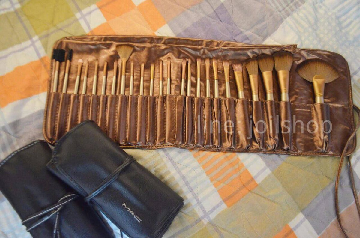 joilshop's tweet photo. 🎉แปรงแต่งหน้า MAC,BOBBI BROWN  24 ชิ้น ชุดใหญ่ครบเซต พร้อมซองหนังเทียมคุณภาพดี✨
#HowtoPerfect #ถูกบอกต่อ #ถูกและดี https://t.co/fHVH0OKm0J