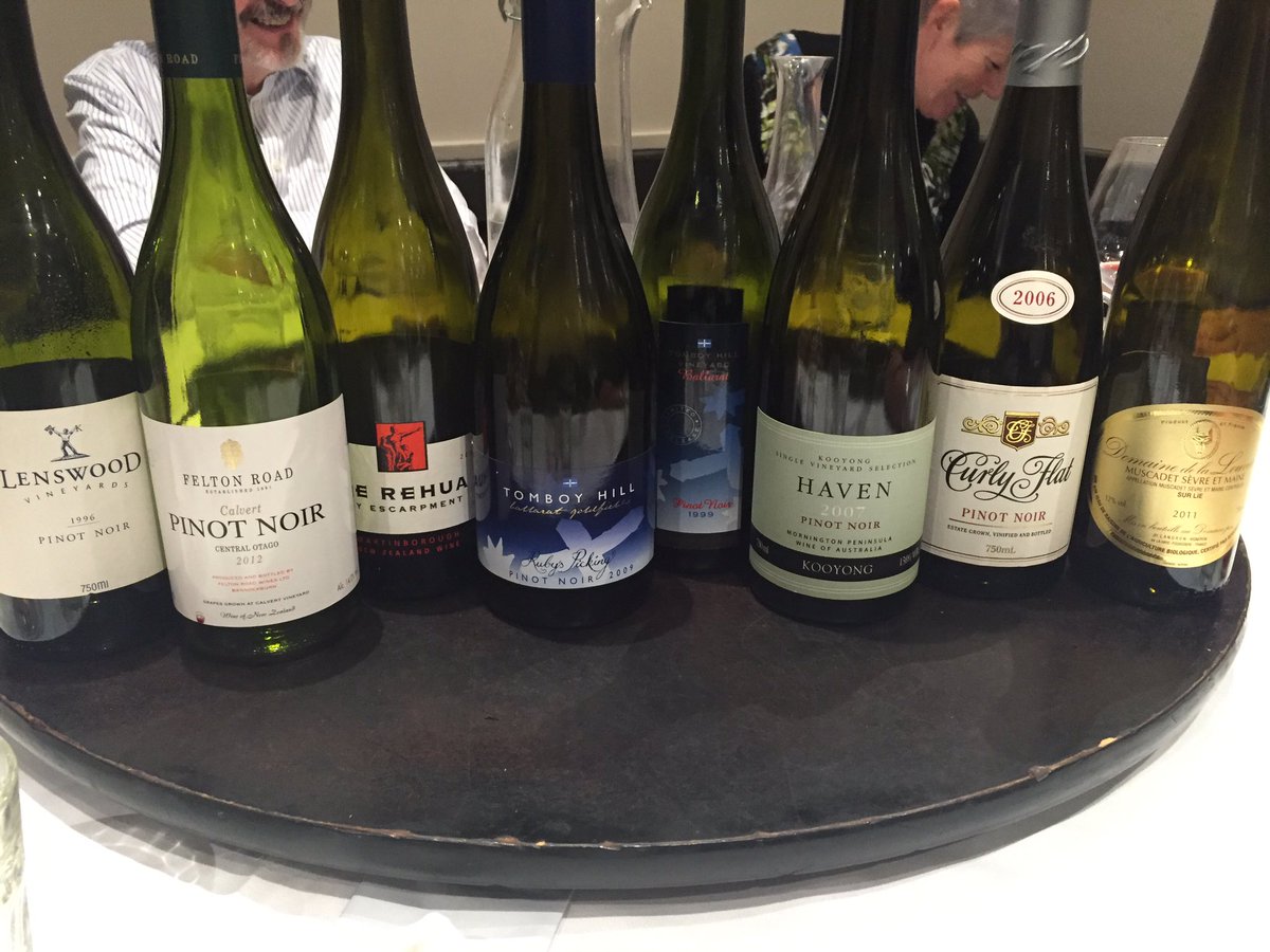 Claire Blau tweet media