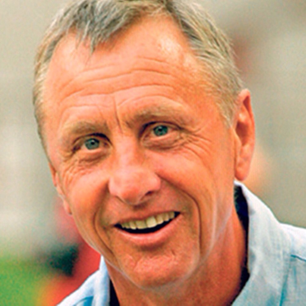FCVideoNED's tweet photo. #Rip #JohanCruijff https://t.co/rwICszU4qd