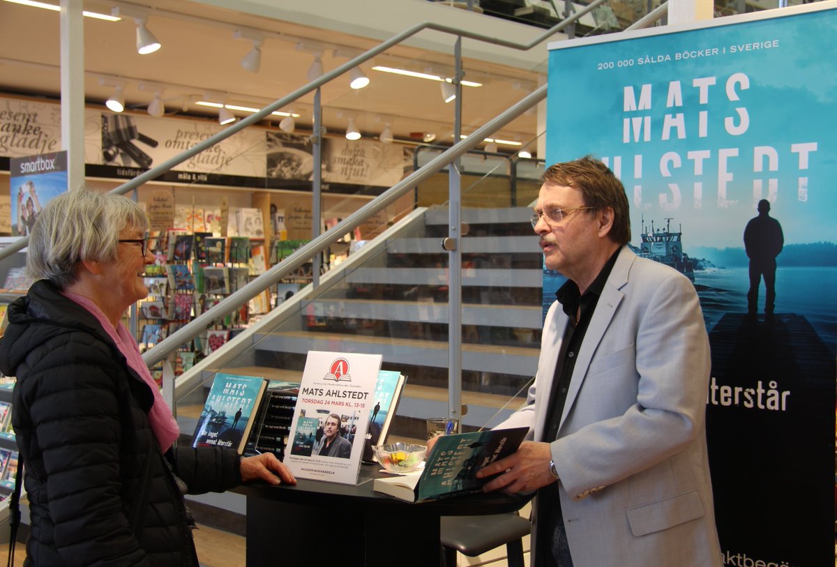 Mats Ahlstedt nu hos Akademibokhandeln kl.13-15 och signera sin senaste kriminalroman När inget annat återstår.