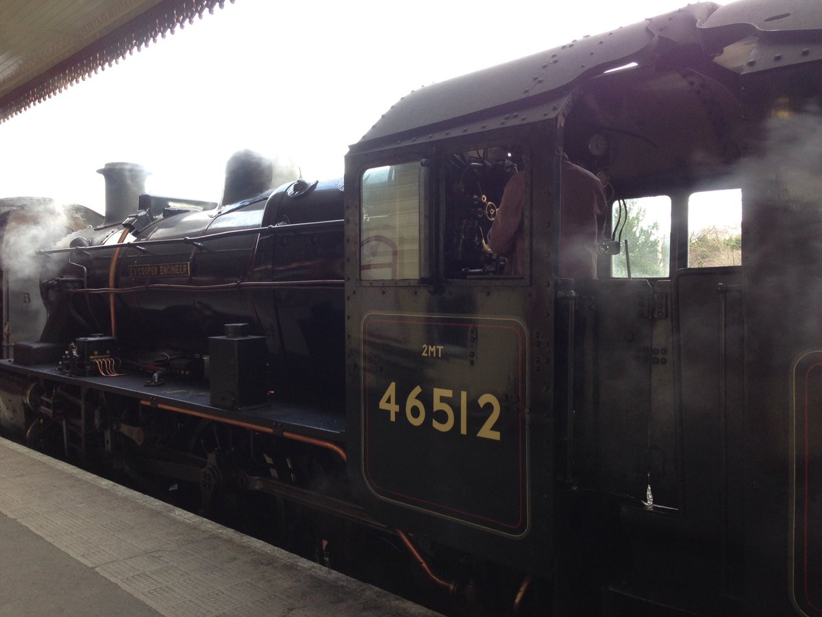 balblaircottage's tweet photo. Choo choo! Trip on a steam train for me today. #strathspeyrail #cairngorms https://t.co/iA9Sy1U7Lt