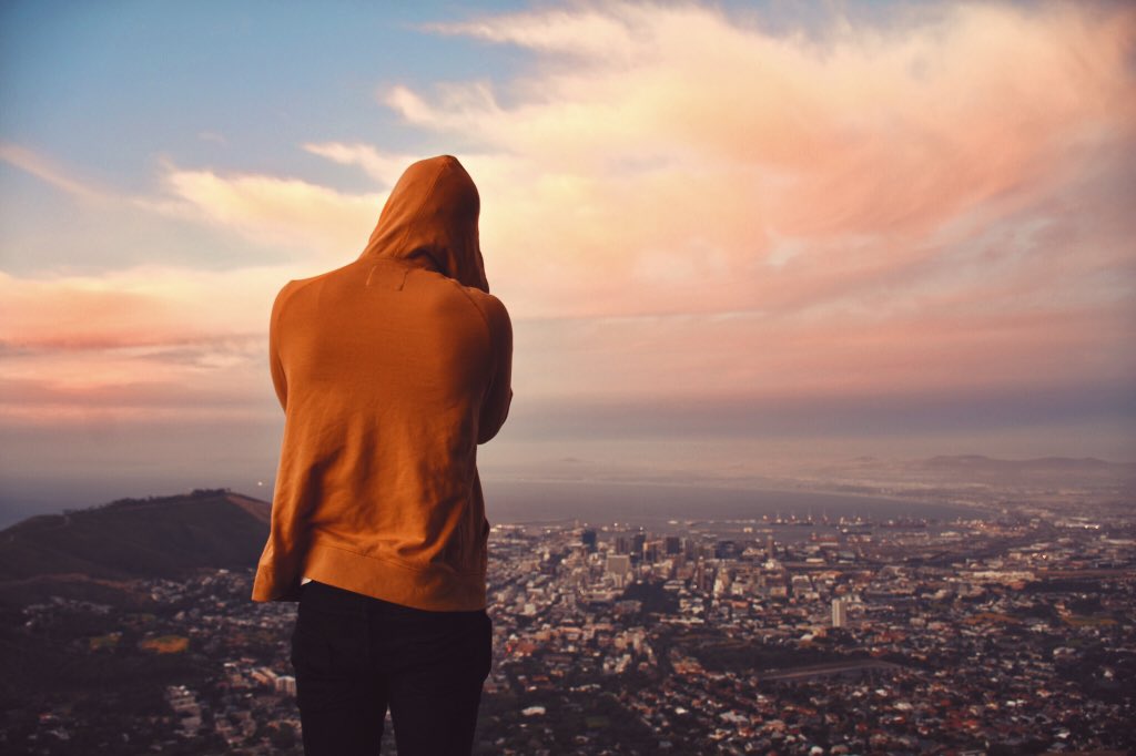 ExploreZA's tweet photo. Cape Town! We will see you tomorrow! #ExploreZA #Explore_CPT 

📸 by Dean Petersen (IG @todaysadventures) https://t.co/Ha8M58hKb4