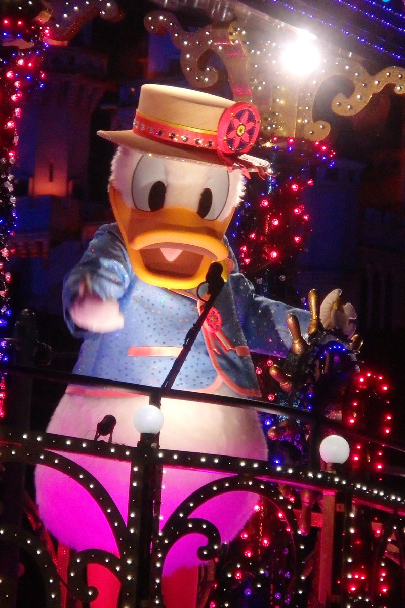 sorairoanzu's tweet photo. #ディズニーランド
#Disney
#ドナルド
#デイジー
#ピノキオ https://t.co/mbs2XNBaYc