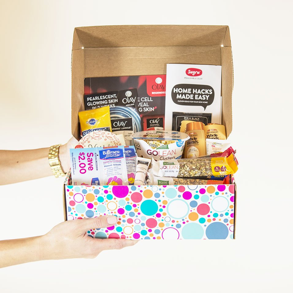 pinchme's tweet photo. That Friday Feeling ☀️ Just like being handed a big full PINCHme box 😍 https://t.co/Zzy86TFkqm