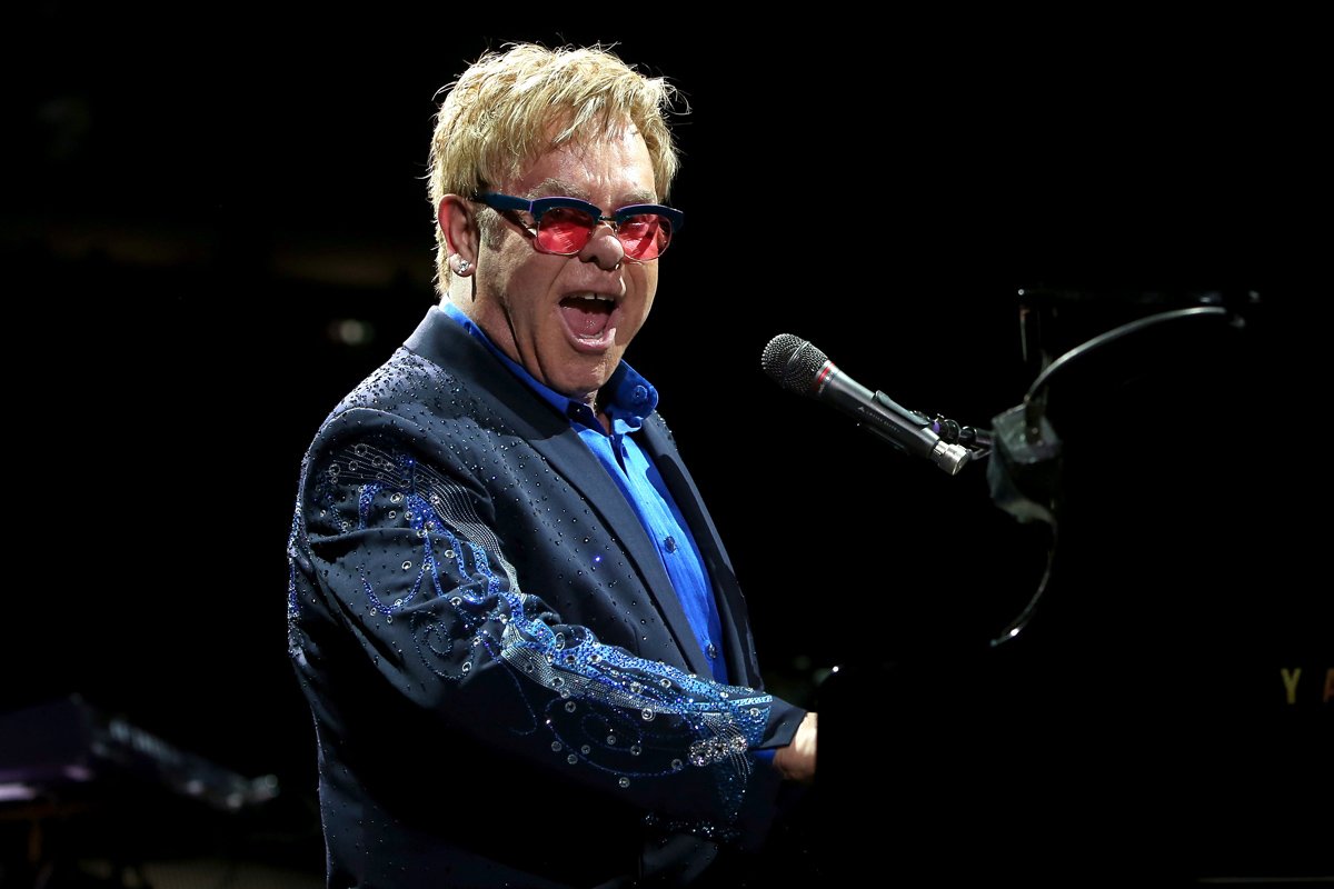 We're celebrating <a href="/eltonofficial/">Elton John</a> birthday with "Rocket Man" playing on repeat! #Listennow: bit.ly/1dKpxBV