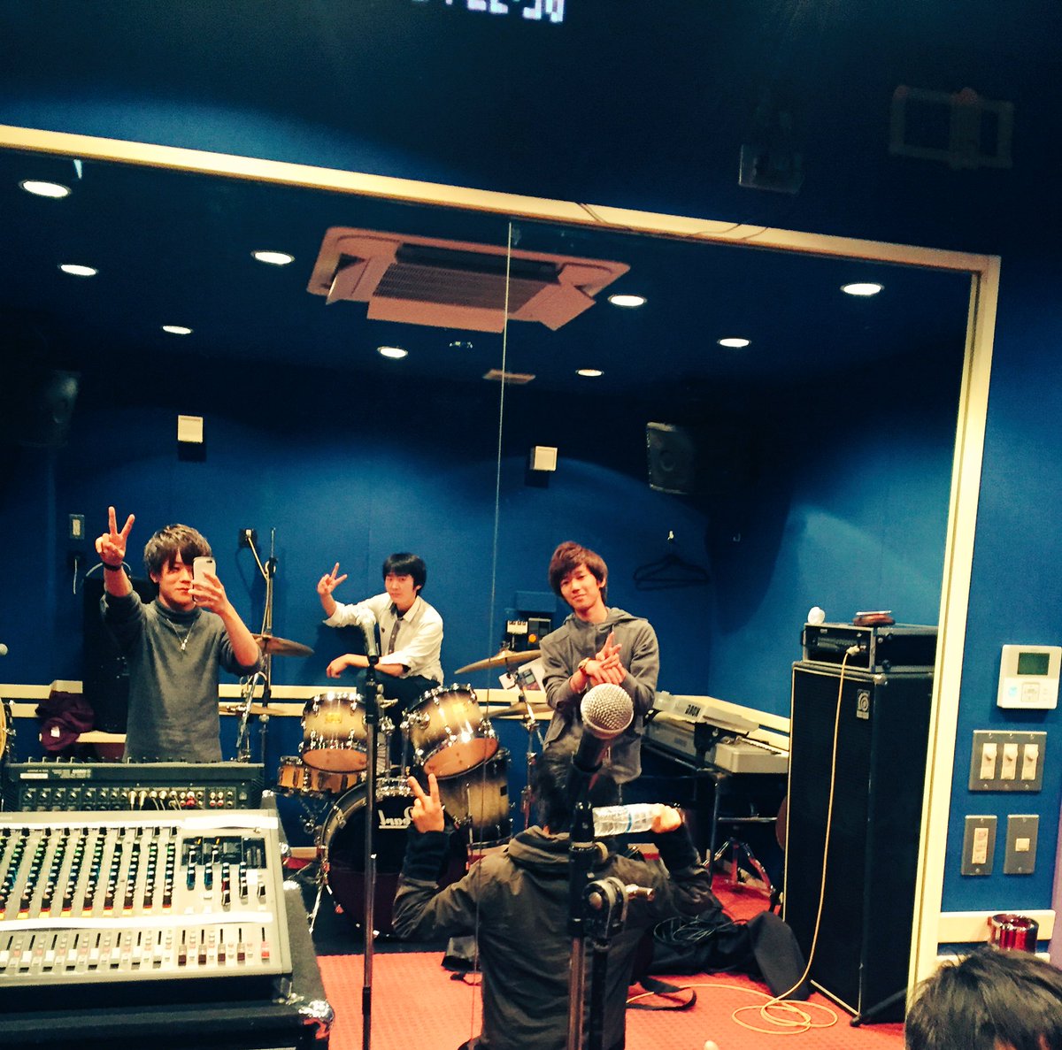Acro_official's tweet photo. 明日に向けて鬼気迫るような練習でした。
きてね！ https://t.co/IAs7B7F1xP