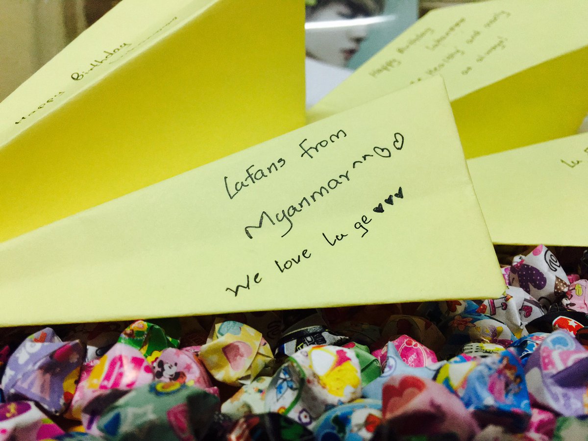 chsevenchill7's tweet photo. [Myanmar] #travelwithluhan #Lu_at_ShweDagon_Myanmar Luhan Birthday project from myanmar..plz RT....@luking0420 https://t.co/pDybqV4QCI