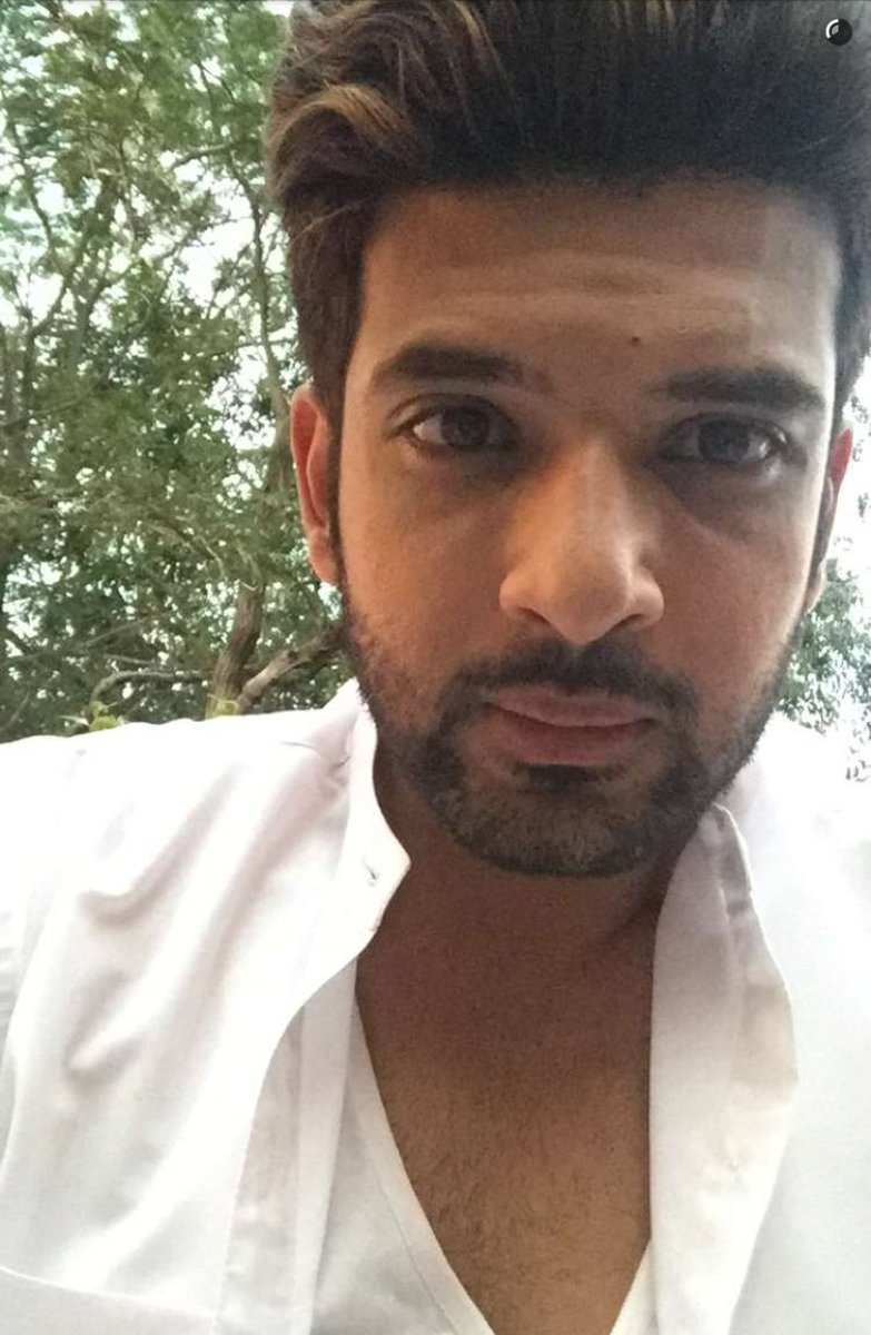 de0ef217ff5247a's tweet photo. @kkundra @Kritika_Kamra #HappyHoli my most precious gems may god bless u both.
Much love hugs &amp;kisses ♡KK♡ https://t.co/LF4bpx85hR
