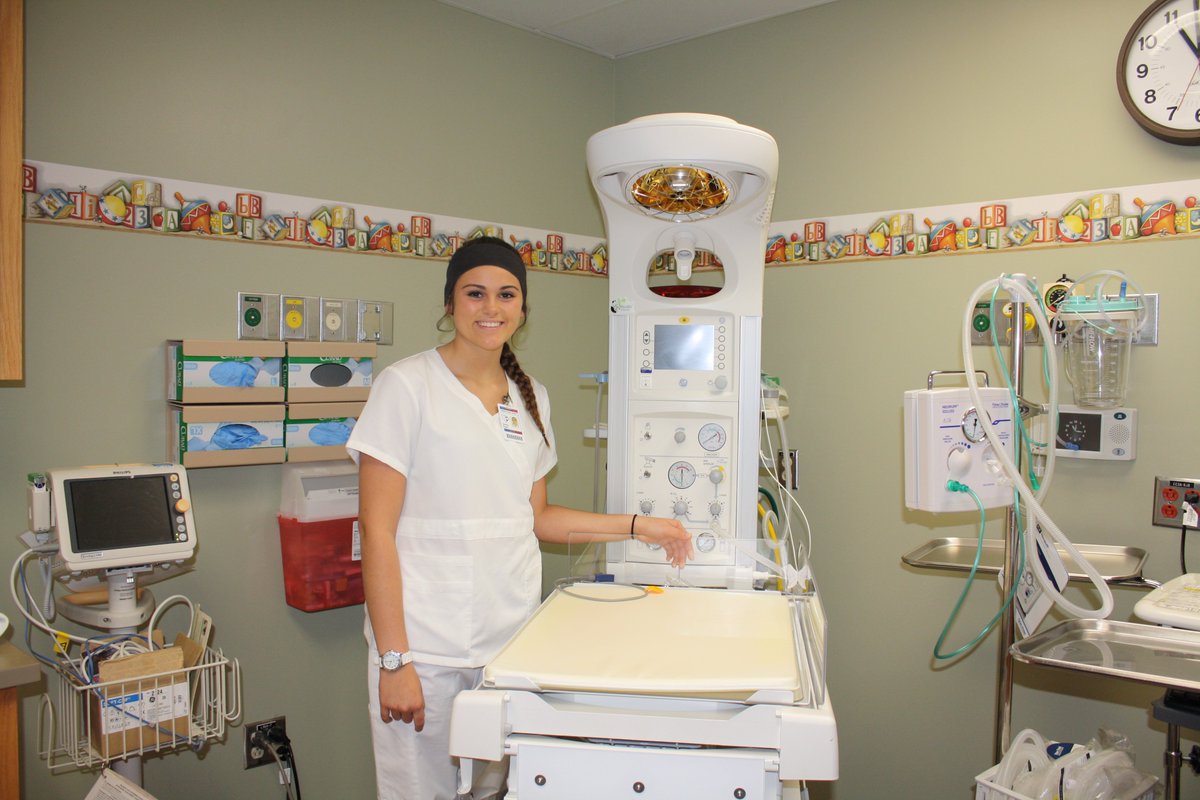 CTSSectoo's tweet image. Health Occ student, Dulany, spent her shadowing day at GVMH Birthing Center. @ClintonTechSch @CHSCards @chooseGVMH