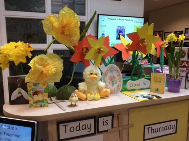 PictorSchool's tweet photo. We hope you have a lovely Easter break and we will see you again on 11th April. https://t.co/JnpdzTPUZv