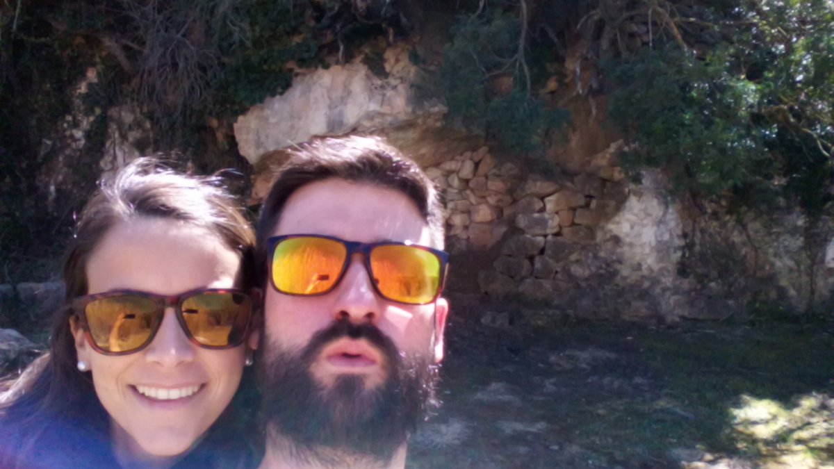JFARRELS's tweet photo. Ireneta @irene_ferrer3  i el Barbas en la Pallisera! https://t.co/zKY4aHTatd