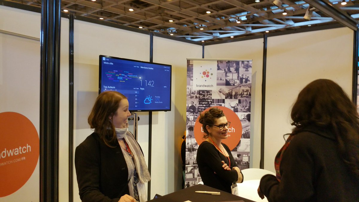 Sfabio95's tweet photo. Le stand de @Brandwatch sur le salon #iexpo 2016 solution pour le monitoring d #erputation https://t.co/KZPxitdVFi