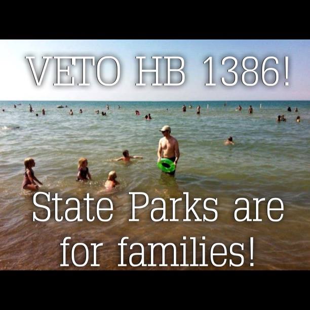 DunesAction's tweet photo. Don't expand alcohol use in Indiana state parks! @GovPenceIN Veto HB1386
#StateParksNotBars!
#GovAgenda
#familyfun https://t.co/dFegjpud2W