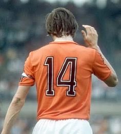 RICKPALM14's tweet photo. R.I.P. beste voetballer aller tijden Johan Cruijff #Cruijff #Cruyff #Johan https://t.co/yq0F2X5VlO