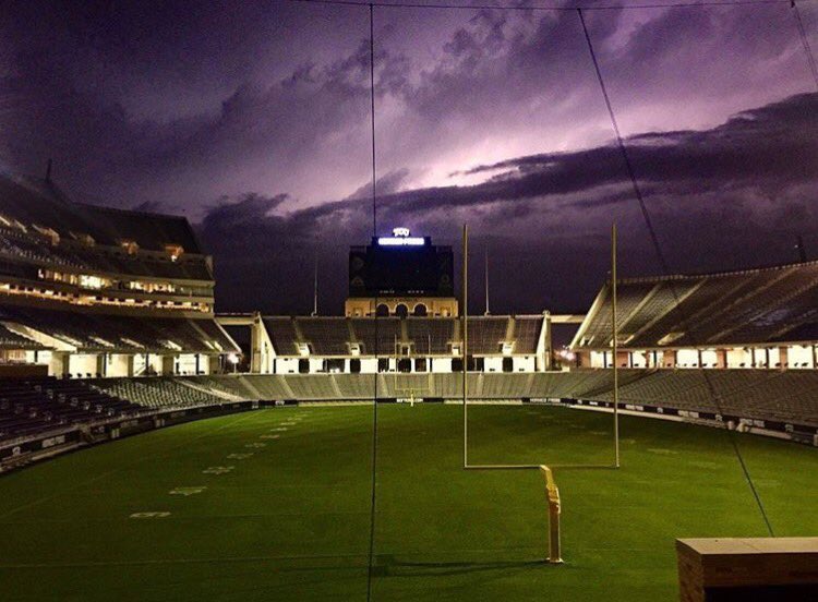FrogUpdates's tweet image. Amon G. Carter Stadium during last night&apos;s storm: