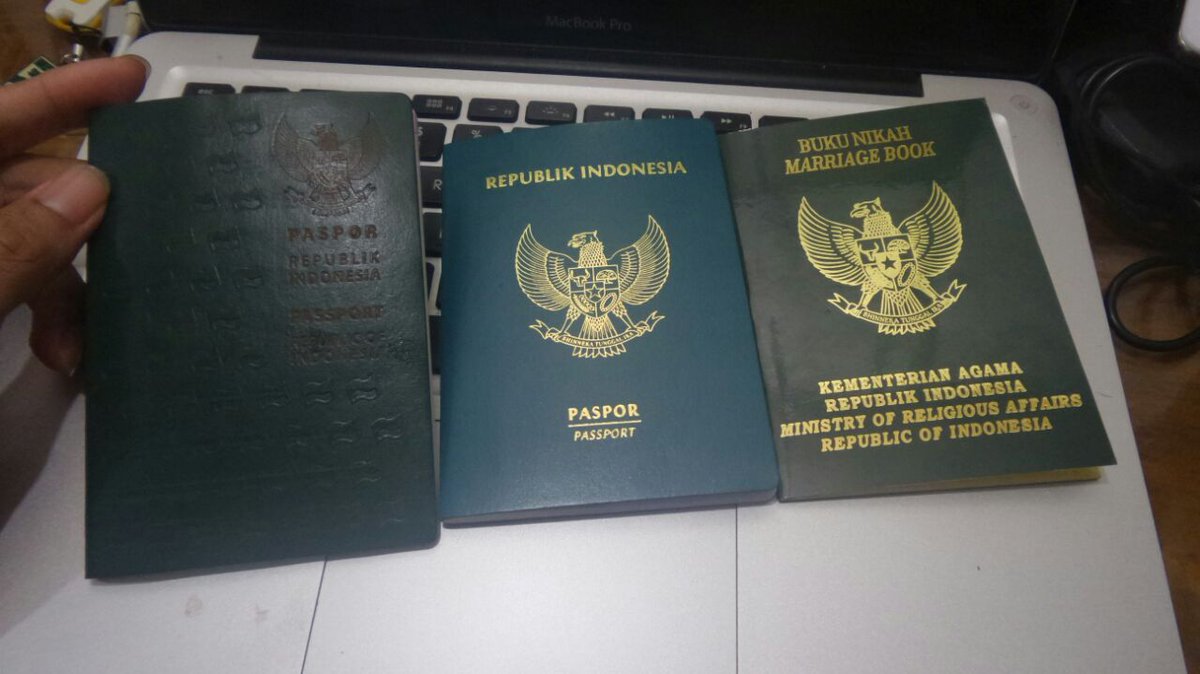 Gambar Muhammad Zamroni Twitter Desain Muka Paspor Tengah Mirip