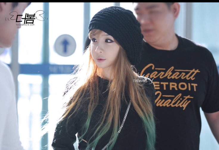 akjyx's tweet photo. Love you, as always. 💕😘 ##너를기다리고있어박봄 #bombackhome #AlwaysYou박봄 @haroobomkum https://t.co/uJ4qaaF2is