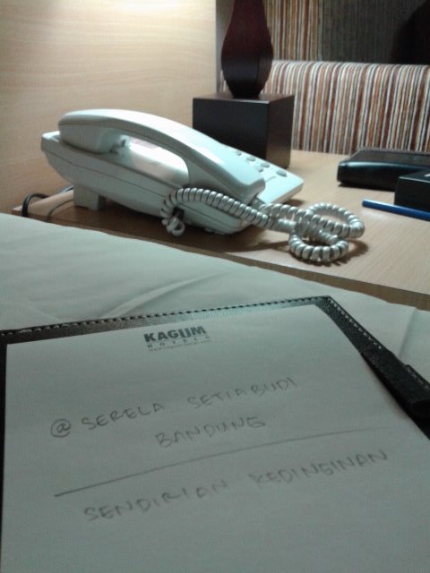 305bambang's tweet photo. Butuh selimut :-) https://t.co/MfgT0nQVDF