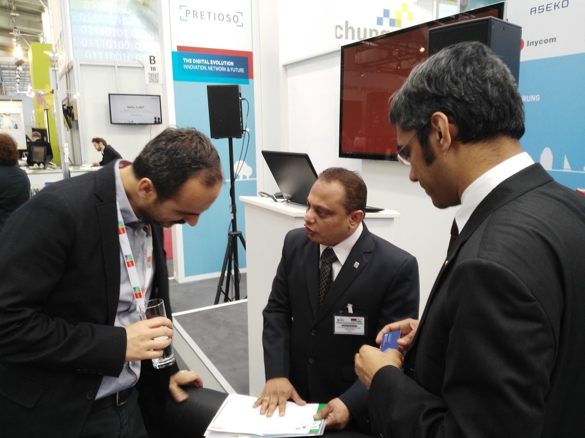 CyberparkTGB's tweet image. Firmamız @EGYazilim #CeBIT2016 da birçok B2B görüşmeye imza attı. @ICTMediaTR @BThaberAnkara #bilişim