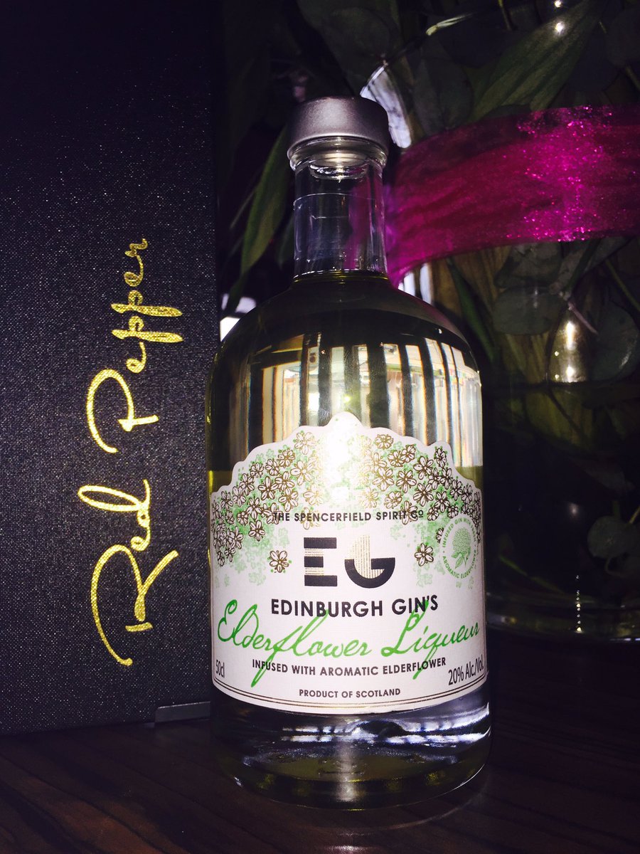 Redpeps73's tweet photo. #elderflower #gin perfect Easter weekend treat 😊 https://t.co/D1emI4v8SW