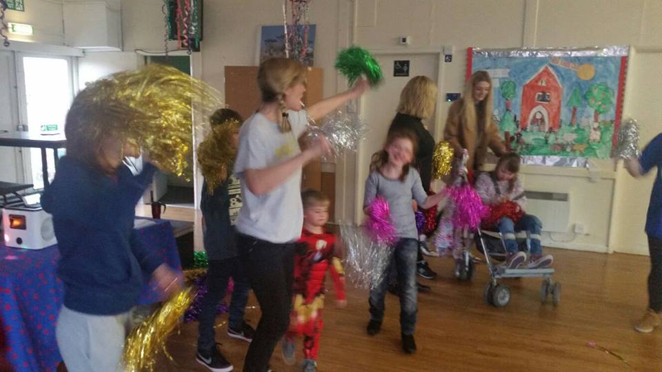 cudsncocktails's tweet photo. Had the best time @mencap_charity:) We danced our socks off to the most eclectic mixture of music ever! #mbloggers https://t.co/fytBc65thS